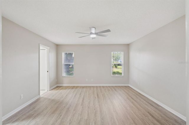 27211 RACQUET CIRCLE, Leesburg, FL 34748