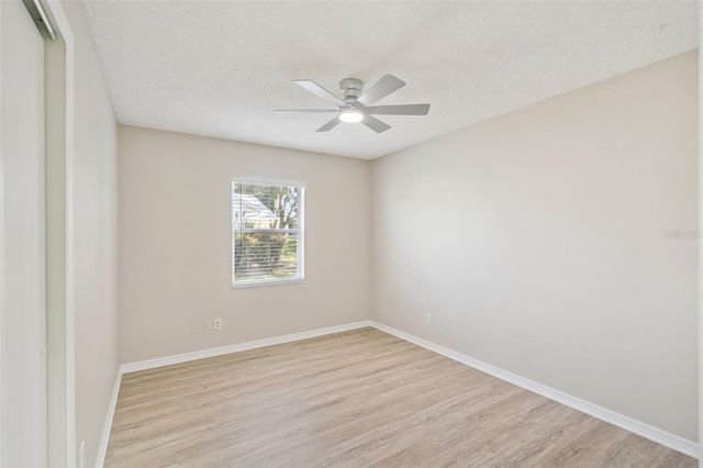 27211 RACQUET CIRCLE, Leesburg, FL 34748