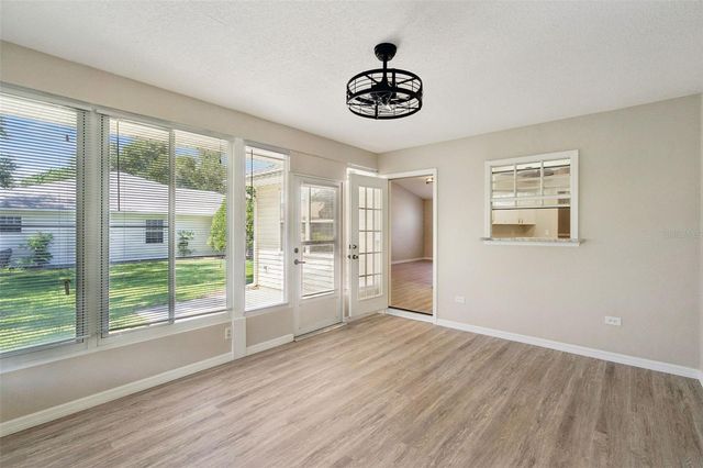 27211 RACQUET CIRCLE, Leesburg, FL 34748