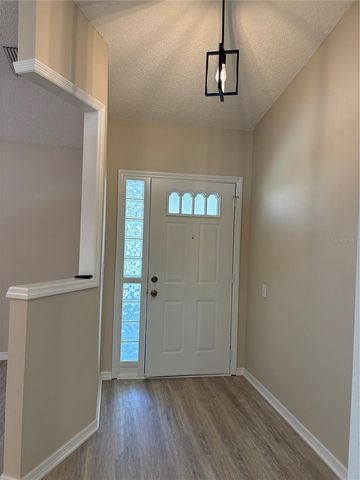 27211 RACQUET CIRCLE, Leesburg, FL 34748