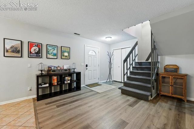 4840 Pikes Peak Highway, Cascade, CO 80809