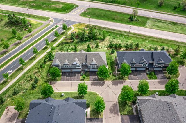 9993 5th Street Lane N, Lake Elmo, MN 55042