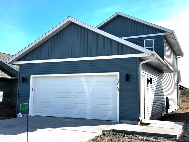 1067 Fairway COURT, Sheboygan Falls, WI 53085