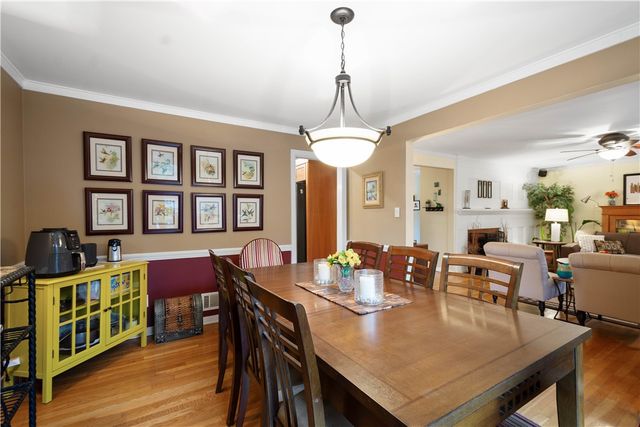 52 Newgate Rd, Kilbuck Twp, PA 15202