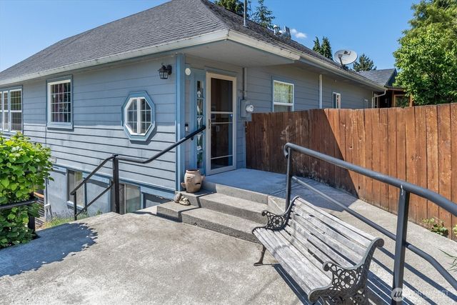 320 China Garden Rd., Kalama, WA 98625
