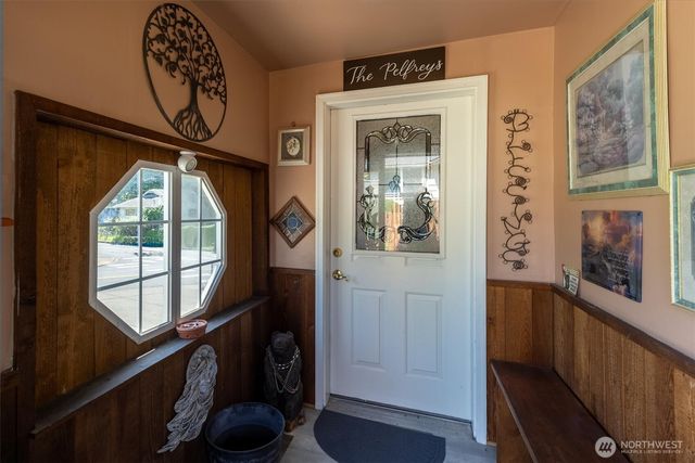 320 China Garden Rd., Kalama, WA 98625