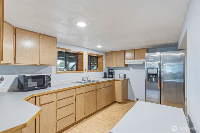 320 China Garden Rd., Kalama, WA 98625