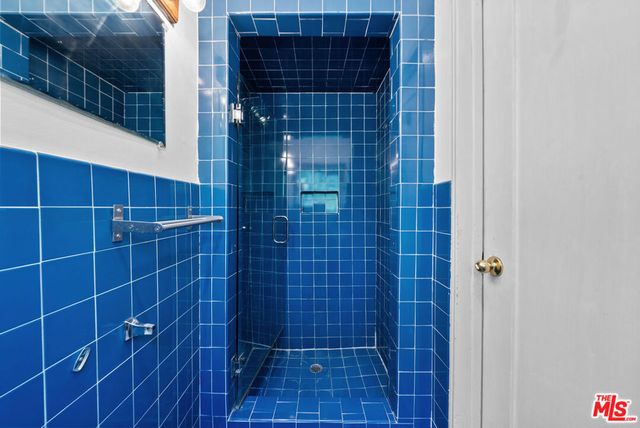 2569 Patricia Avenue, Los Angeles, CA 90064