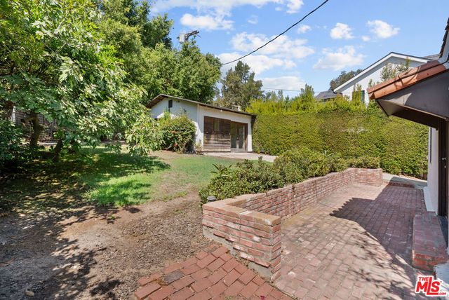 2569 Patricia Avenue, Los Angeles, CA 90064