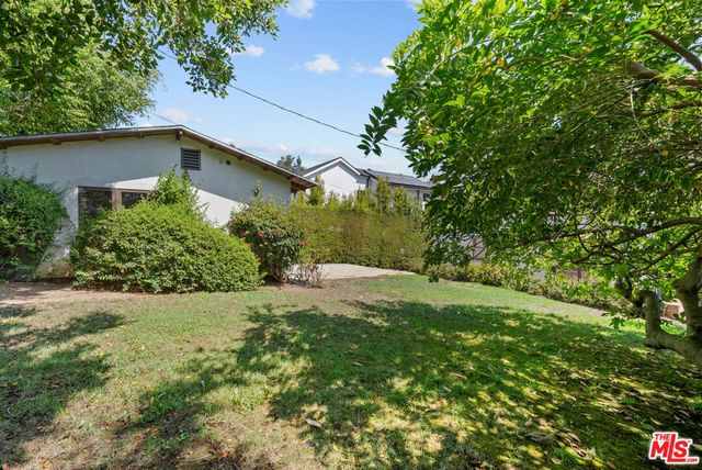 2569 Patricia Avenue, Los Angeles, CA 90064