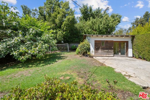 2569 Patricia Avenue, Los Angeles, CA 90064