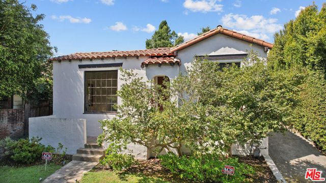 2569 Patricia Avenue, Los Angeles, CA 90064