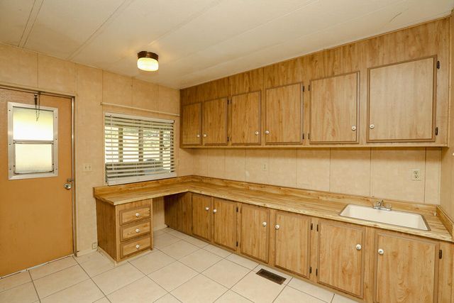 19019 Olinda Road, Anderson, CA 96007