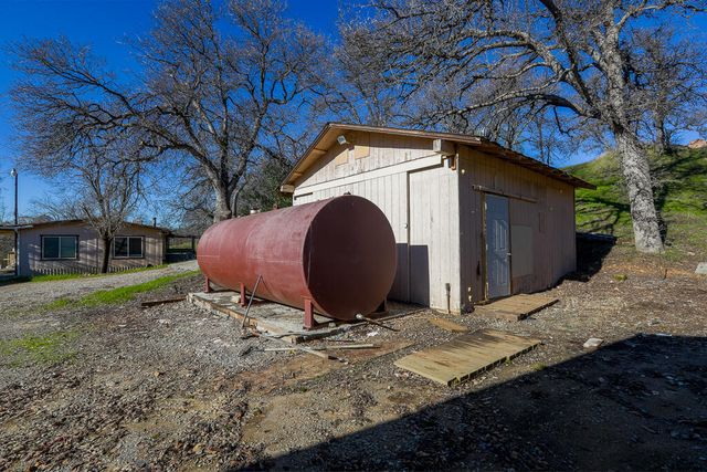 19019 Olinda Road, Anderson, CA 96007