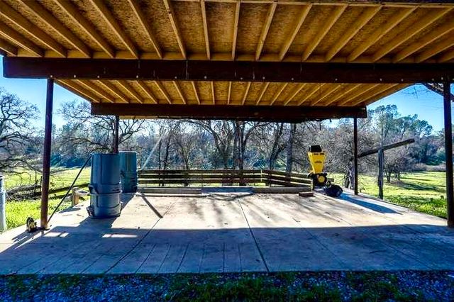 19019 Olinda Road, Anderson, CA 96007