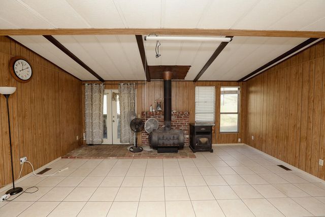 19019 Olinda Road, Anderson, CA 96007