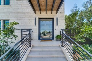401 Oak Park Dr Unit B, Boerne, TX 78006