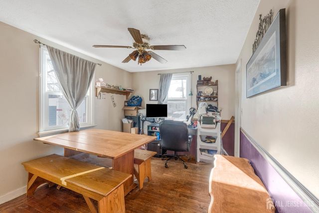 101 Lorraine Avenue, Middlesex, NJ 08846