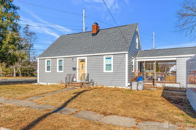 101 Lorraine Avenue, Middlesex, NJ 08846