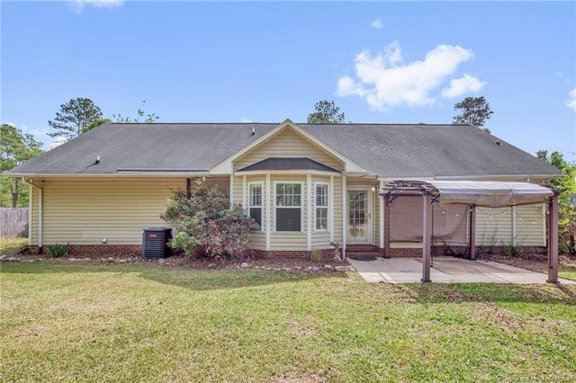620 Tulip Court, Stedman, NC 28391
