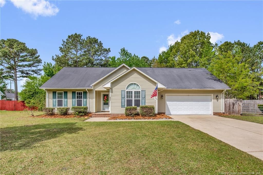 620 Tulip Court, Stedman, NC 28391