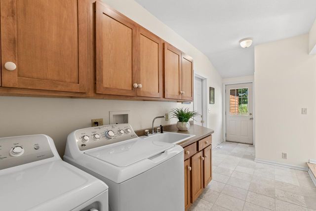 5910 Minnetonka Drive, Shorewood, MN 55331