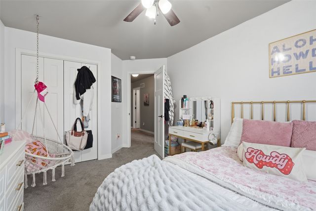 1418 Cardinal Drive, Fairfax, IA 52228