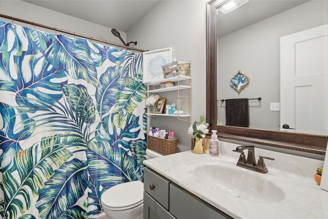 1418 Cardinal Drive, Fairfax, IA 52228