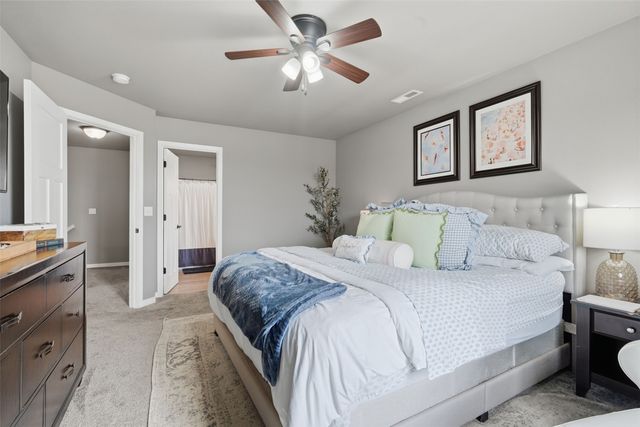 1418 Cardinal Drive, Fairfax, IA 52228