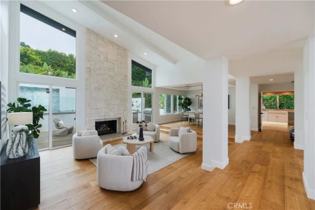 7190 Crest, Rancho Palos Verdes, CA 90275