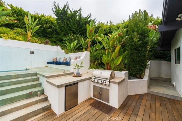 7190 Crest, Rancho Palos Verdes, CA 90275