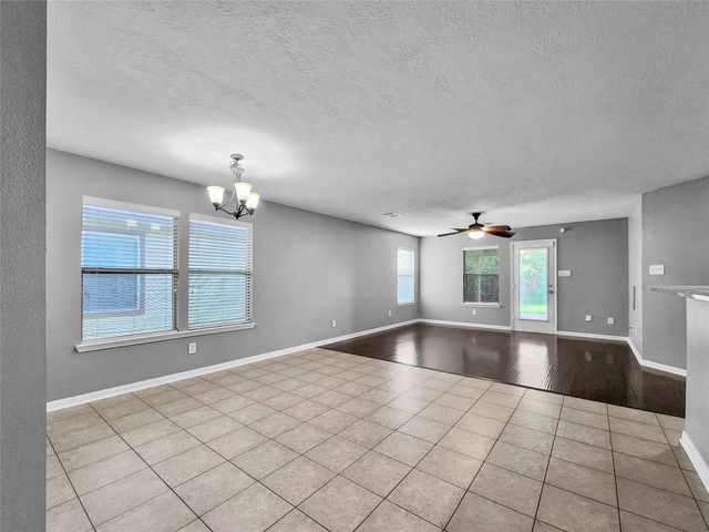 15519 Echo Stable Lane, Cypress, TX 77429