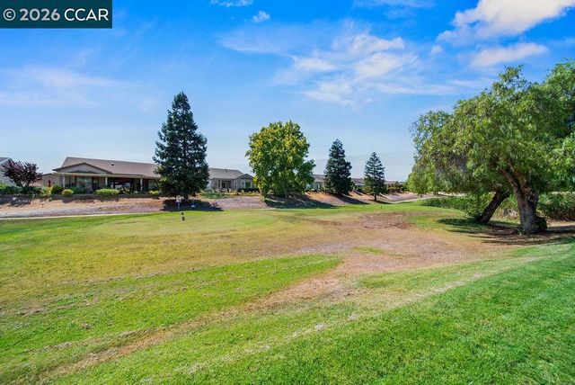 742 Richardson Dr, Brentwood, CA 94513