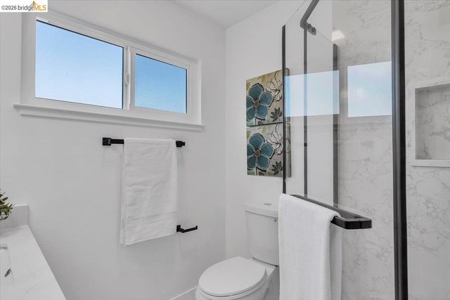 3830 Malcolm Ave, Oakland, CA 94605