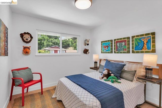 3830 Malcolm Ave, Oakland, CA 94605