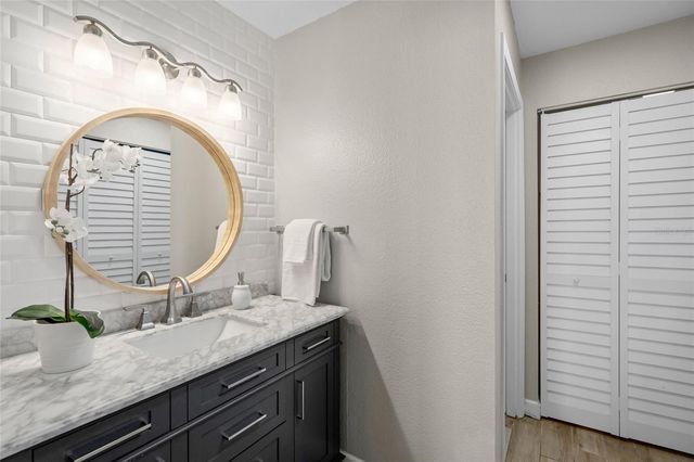 226 SHERWOOD DRIVE 226, Bradenton, FL 34210