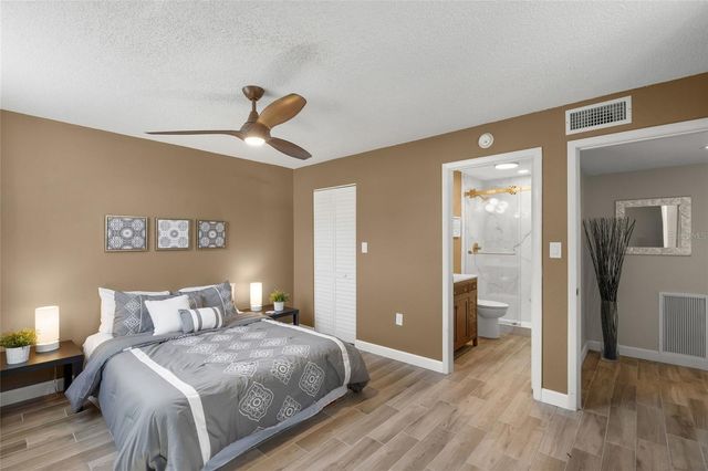 226 SHERWOOD DRIVE 226, Bradenton, FL 34210