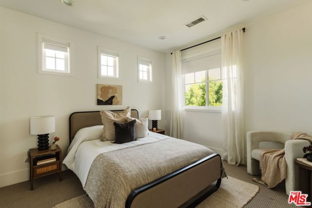 3914 Keeshen Drive, Los Angeles, CA 90066