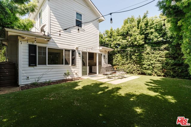 3914 Keeshen Drive, Los Angeles, CA 90066