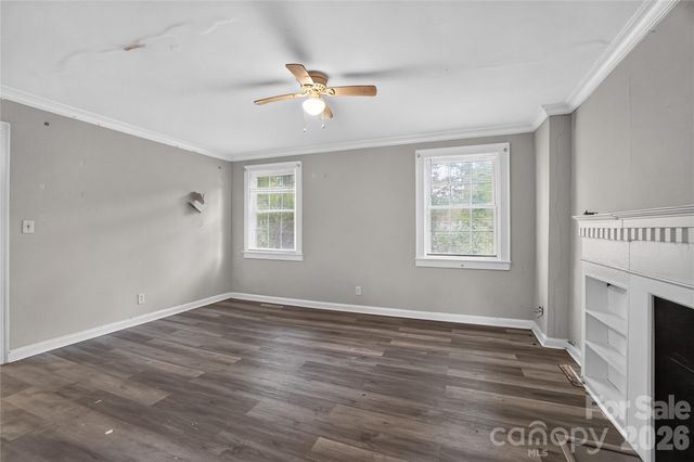 405 N Ransom Street, Gastonia, NC 28052