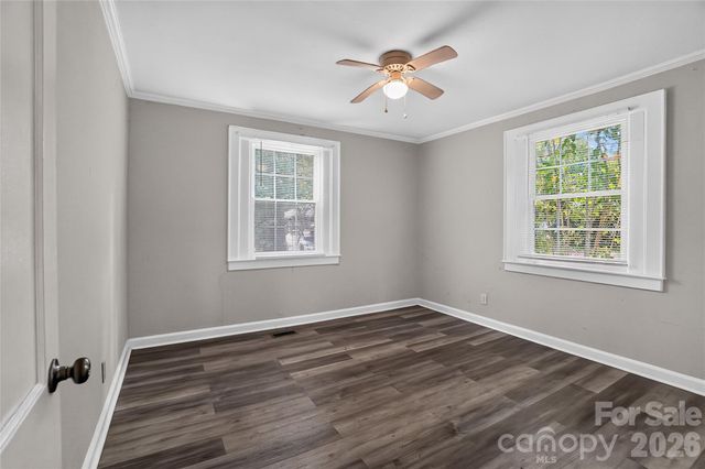 405 N Ransom Street, Gastonia, NC 28052