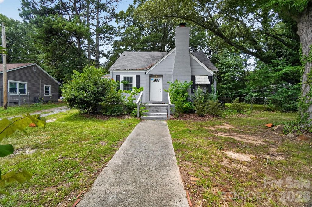405 N Ransom Street, Gastonia, NC 28052