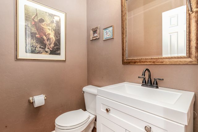 224 Logans Cir, Franklin, TN 37067