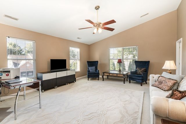 224 Logans Cir, Franklin, TN 37067