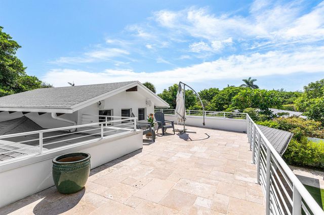 6130 Ridge Lane, Ocean Ridge, FL 33435