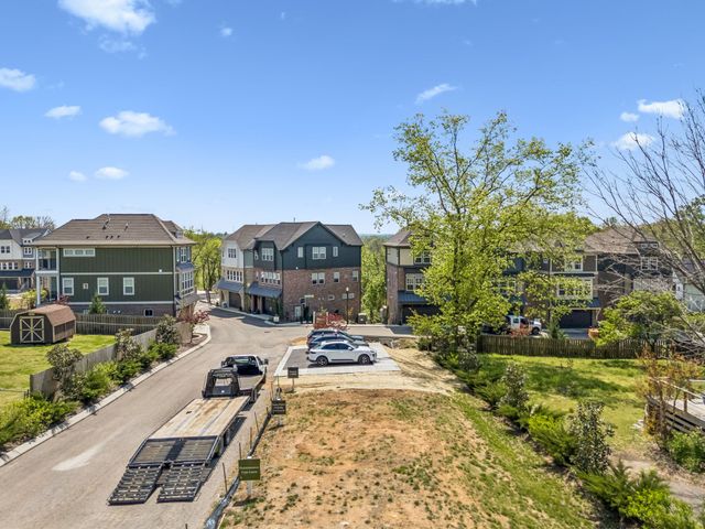 2208 Eastland Ave, Nashville, TN 37206