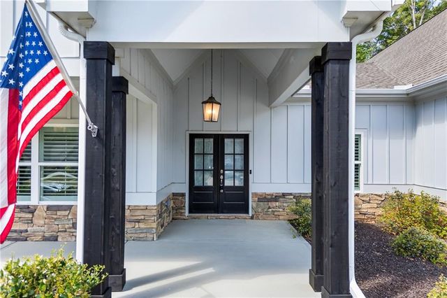 564 White Oak Way, Monroe, GA 30655