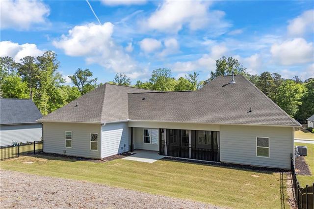 564 White Oak Way, Monroe, GA 30655