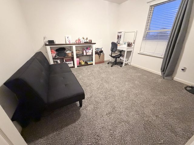 3360 Hollowell Dr, Ceres, CA 95307