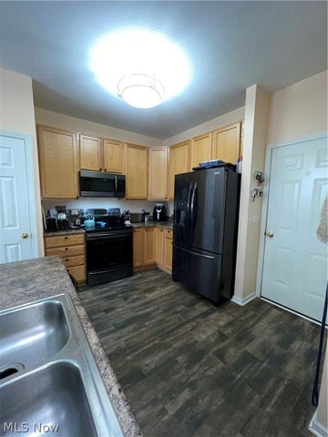 972 Tradewinds Cove 972, Painesville Twp, OH 44077